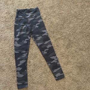 Aerie Play Camo Leggings